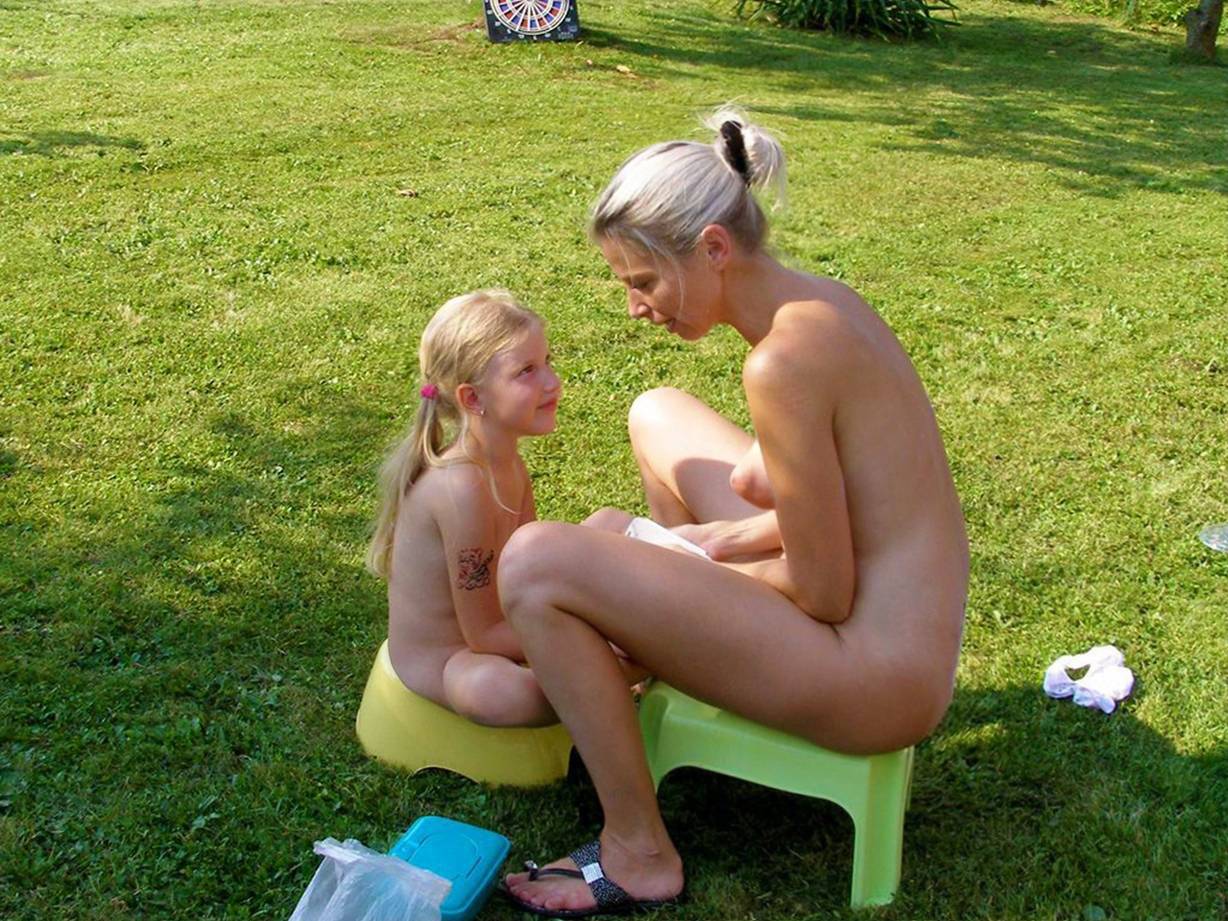 Children and home nudism - 3