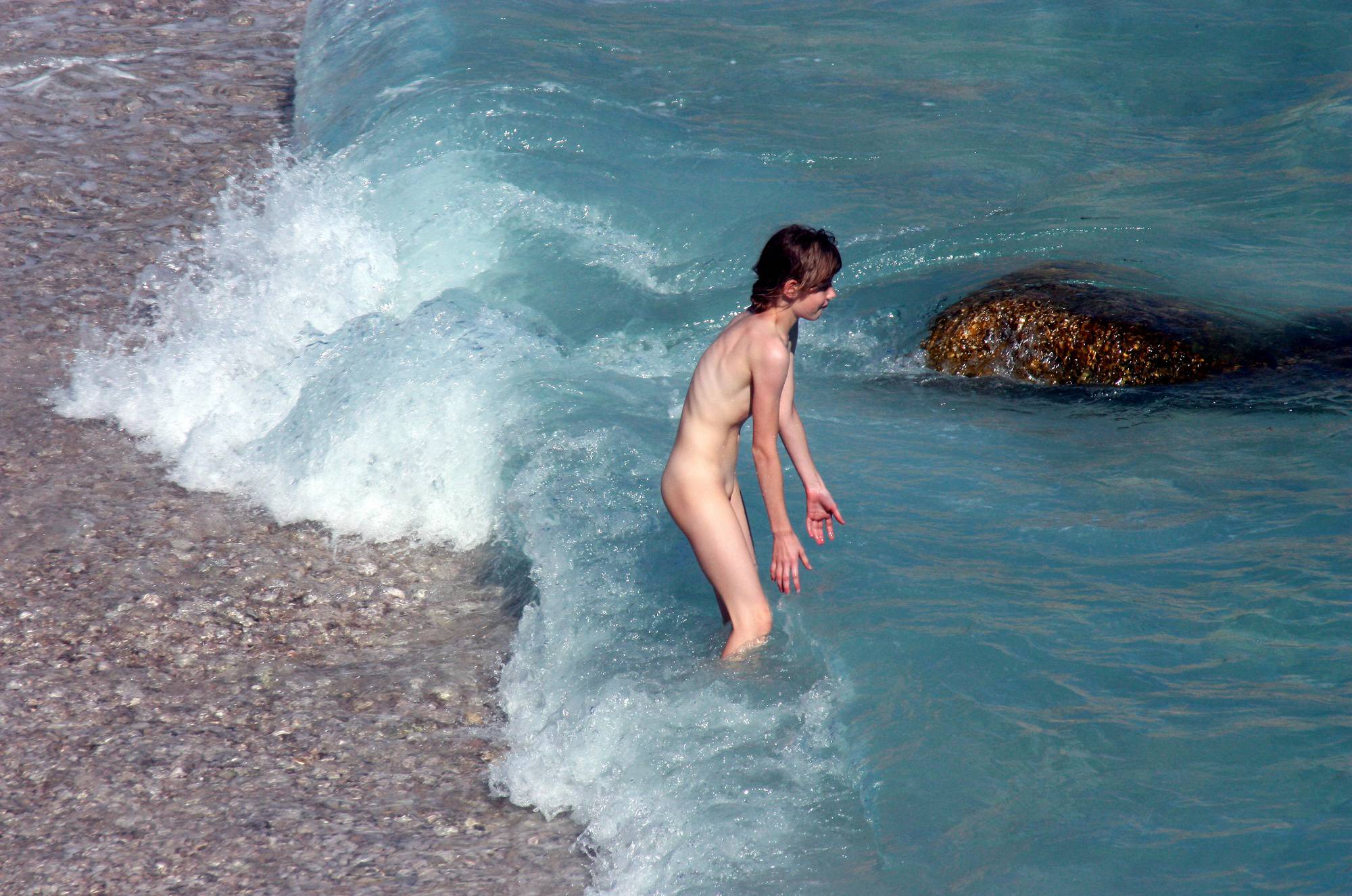 Pure Nudism Family Beach Water Entry - 1