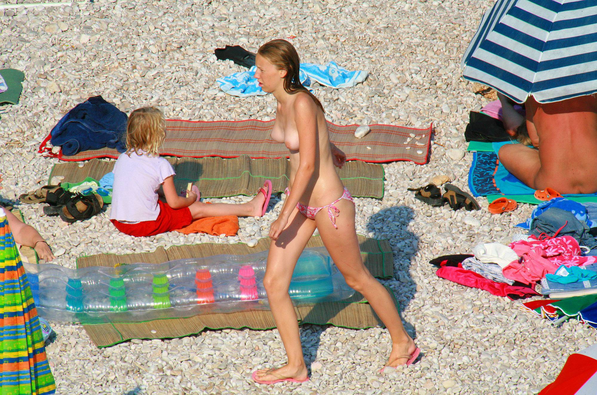 Ula FKK Pink Girl's Beach - 1