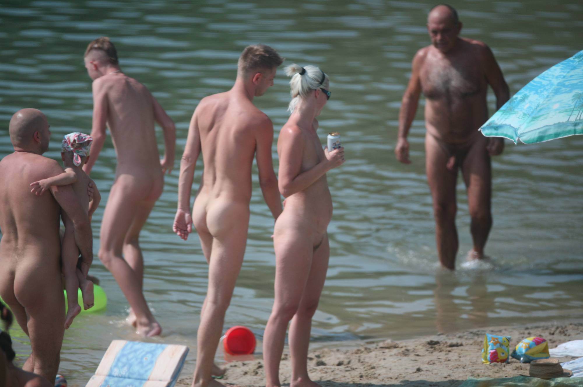 Wolin Beach Nudist Family - 1